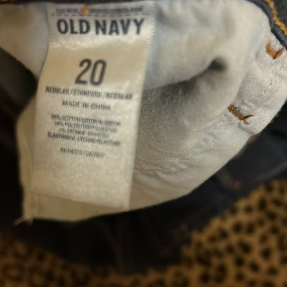 🌞3/$25 Old navy jeans - Picture 4 of 4